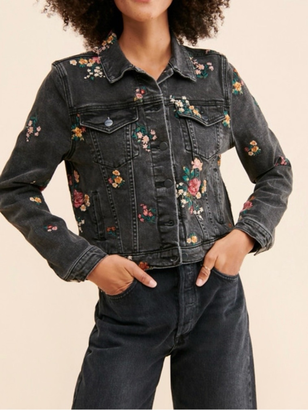 Driftwood Embroidered Faded Black Multicolor Floral Trucker Jacket Size XS